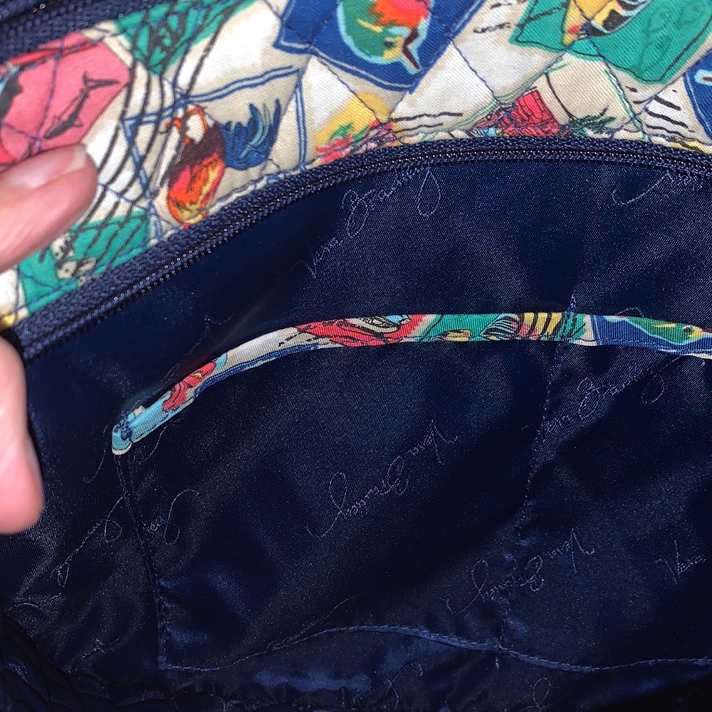 Vera Bradley Cuban Stamps Crossbody EUC! - Picture 7 of 9
